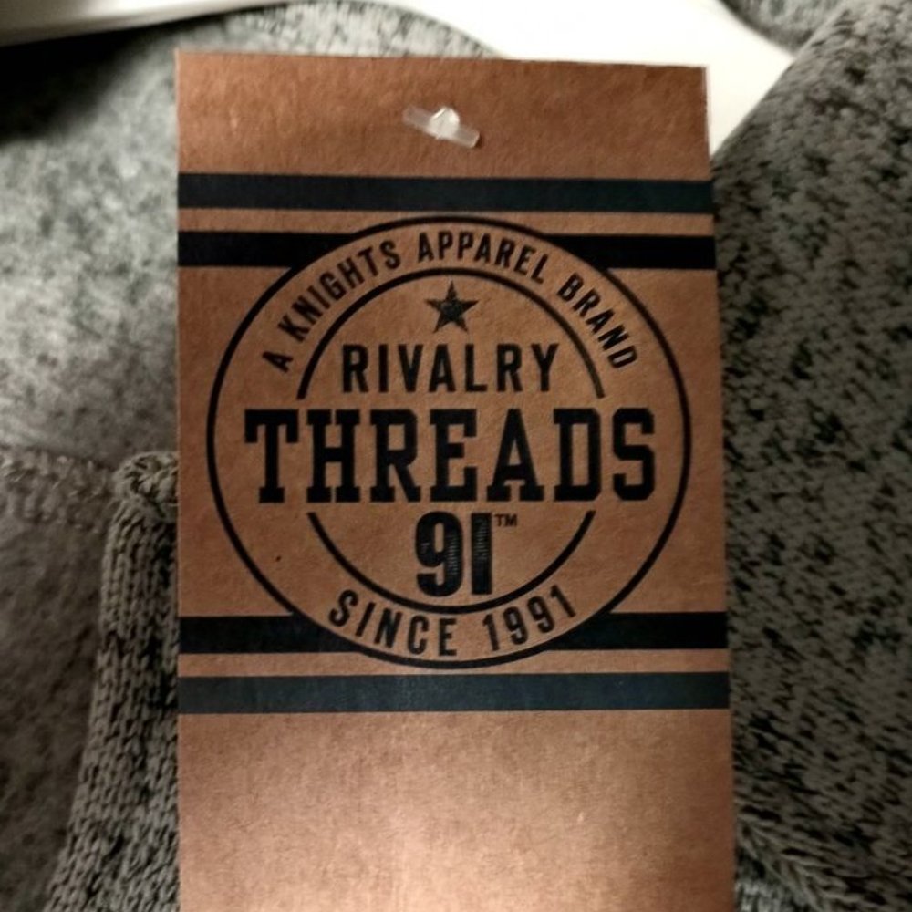 Rivalry Threads Gray Button-Up Shirt - Picture 11 of 11